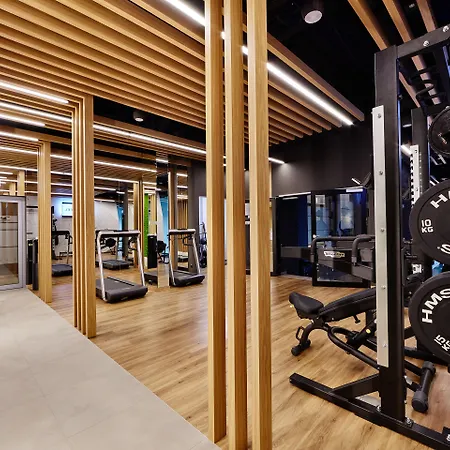 מלון Novotel West קרקוב
