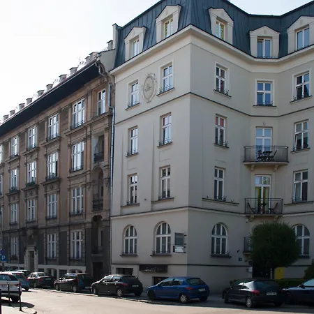 Yourplace Biskupia Old Town Apartman