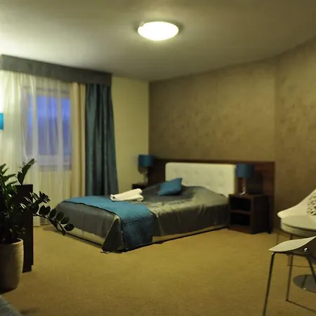 Santorini Hotel 3*