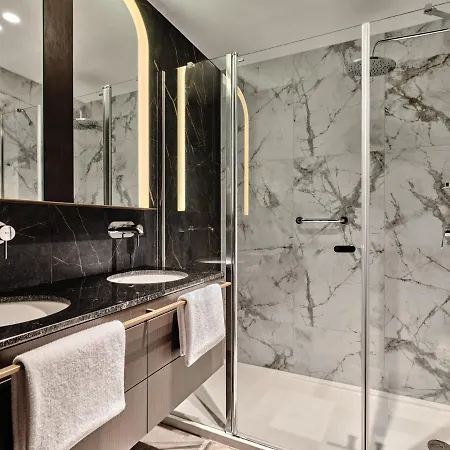 The Crown Center - Handwritten Collection Accor Отель