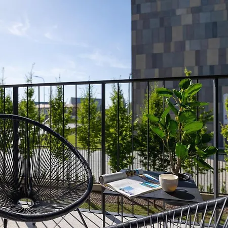 Appartement Beautiful Steam Park With Parking Old Town Cracow By Renters Cracovie