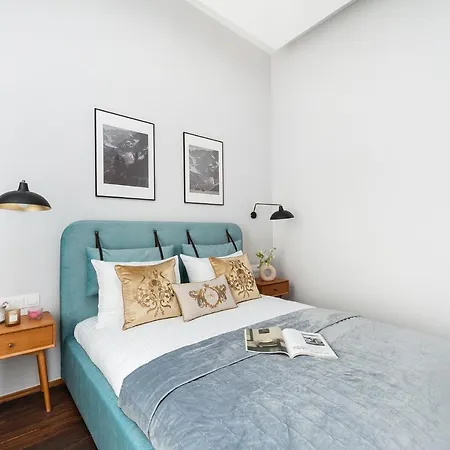 Cracovian House - Loftaffair شقة كراكوفيا