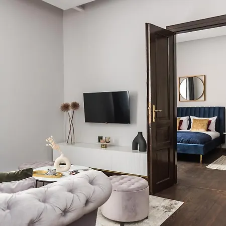 Cracovian House - Loftaffair كراكوفيا