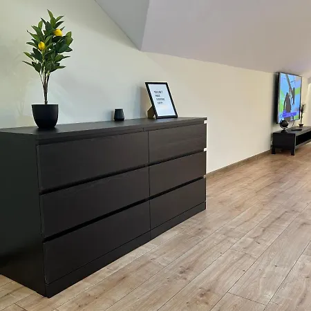Apartament Tyniecka 118k - Prestige By Jso