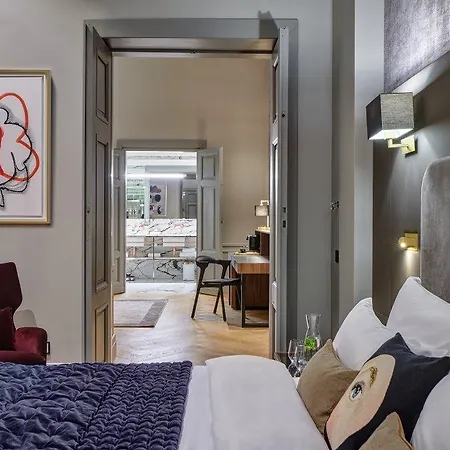 H15 Luxury Palace - Destigo 5* Krakau
