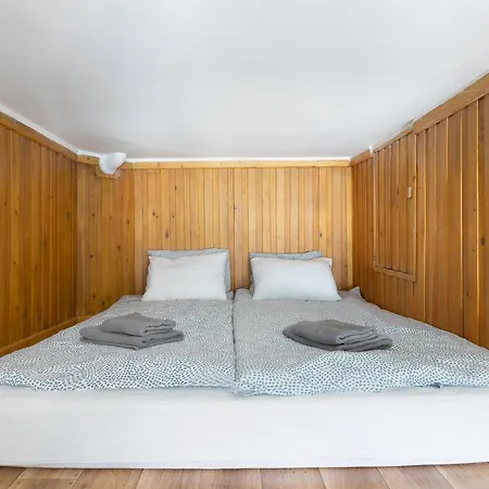 Large Next To Main Station - 85 M2 Apartment Krakow