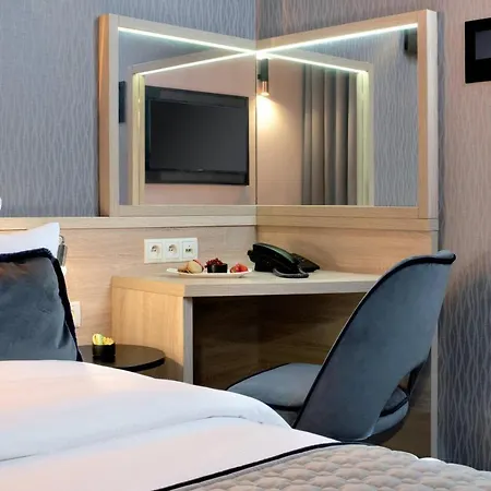 Hotel Leonardo Boutique Old Town Krakow
