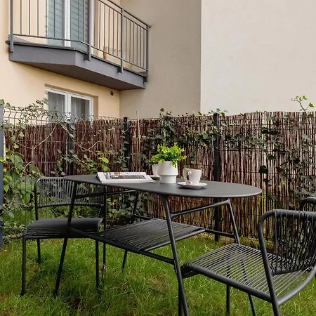 Elegant Szpakowa 10 With 2 Parking Spaces & Terrace By Renters Krakow