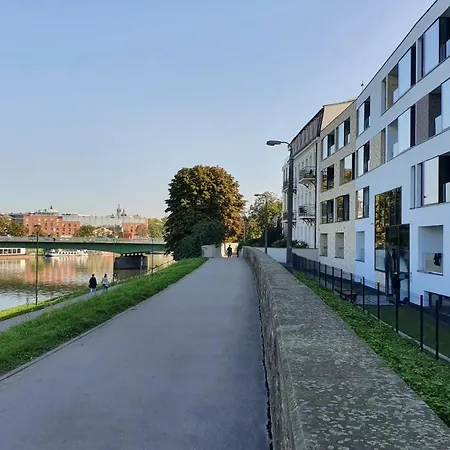 Bedrouse Madalinskiego - Vistula Boulevards