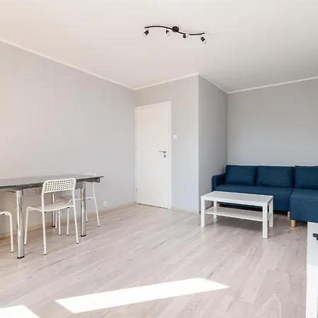 Osiedle Kombatantow Standard Apartment