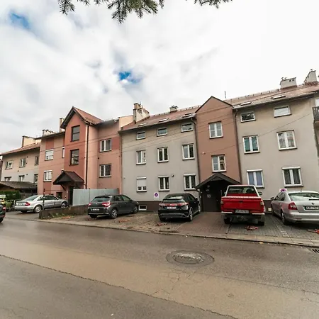 Kuznicy Standard Apartment *