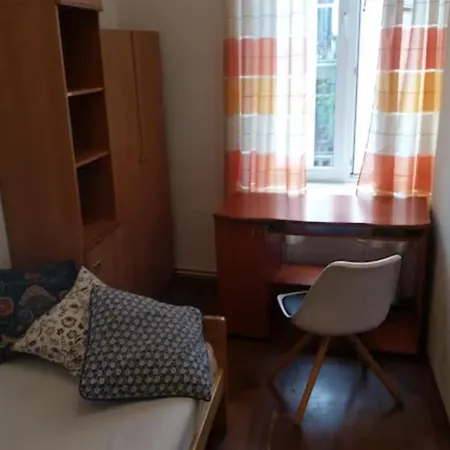 8 Min To Castel & Main Square Krakow
