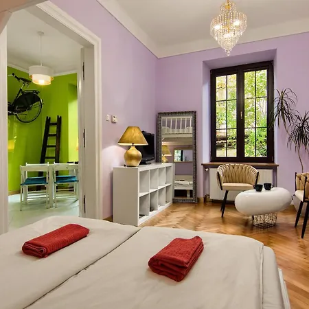 Art Pop In Cracow Apartment Krakow