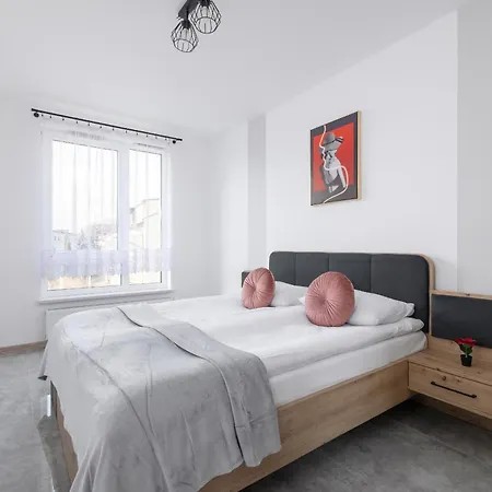 Elegant Near The Water Park By Rent Like Krakow