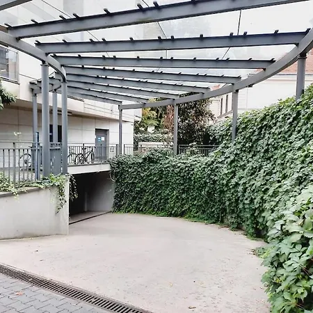 Z Podziemnym Parkingiem Ulica Wroclawska Apartment *