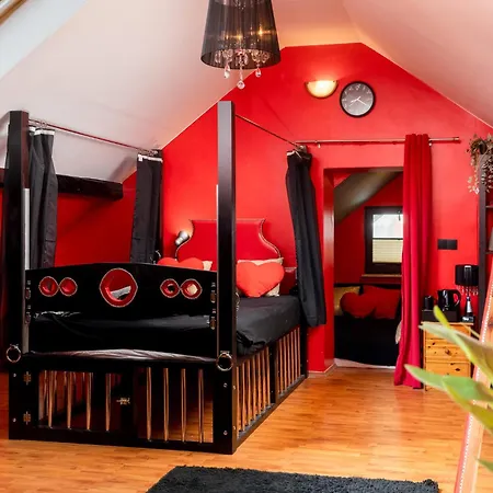 Pandora's Loft *