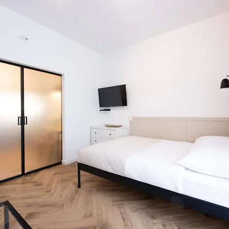 Native Pulaskiego 6 Apartmán *