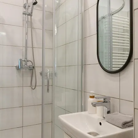 June Apartment *