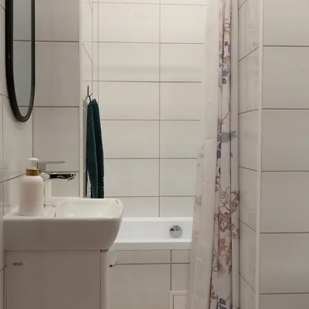 Apartment June *