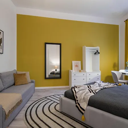 Wawelove Pilsudskiego - 3 Bedroom Apt. With Balcony And Free Parking! Krakow