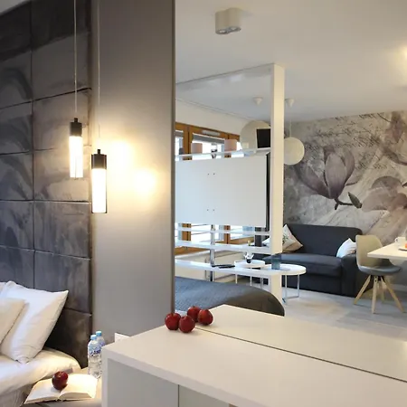 Viva Lila Apartment, Free Parking, Close To Vistula River - By Homelike * Krakow