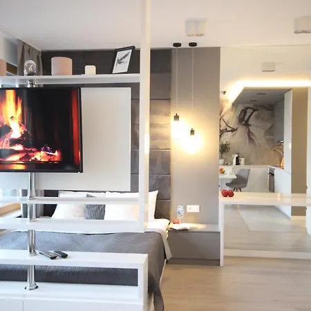 Apartment Viva Lila Apartment, Free Parking, Close To Vistula River - By Homelike