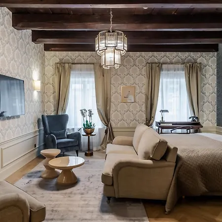 Unicus Palace Old Town - Destigo 5* Krakow