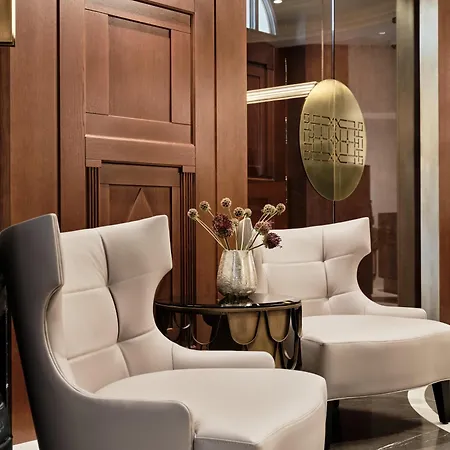 Отель The Crown Center - Handwritten Collection Accor