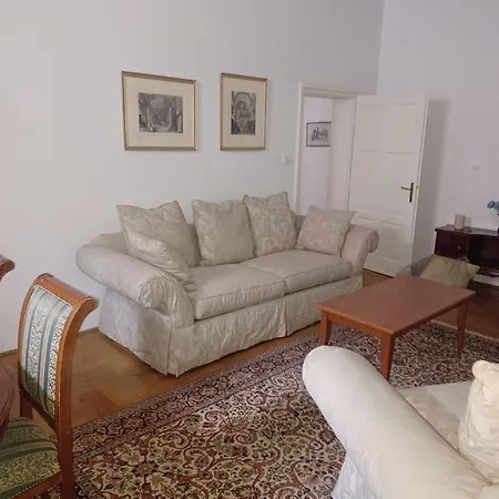 Apartment Heart Of The City Market Square Cracow By Renters Krakow