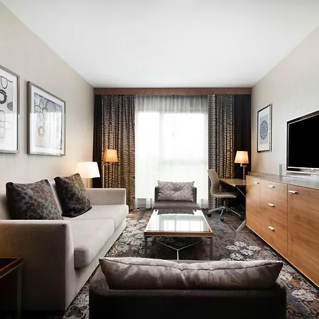 Doubletree By Hilton Hotel&convention Center 4*