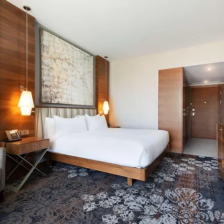 Doubletree By Hilton Hotel&convention Center Hotel 4*