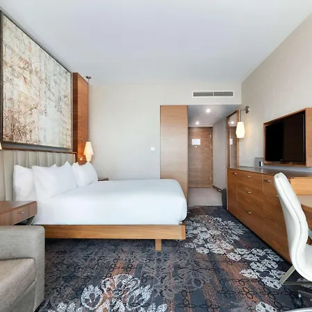 Doubletree By Hilton Hotel&convention Center Hotel 4*