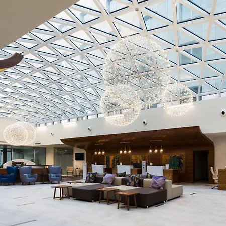 Doubletree By Hilton Hotel&convention Center Hotel