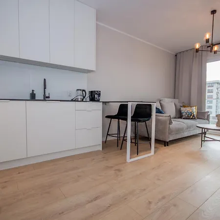 Inpoint Tauron Arena With Free Parking - Lema St 17 *