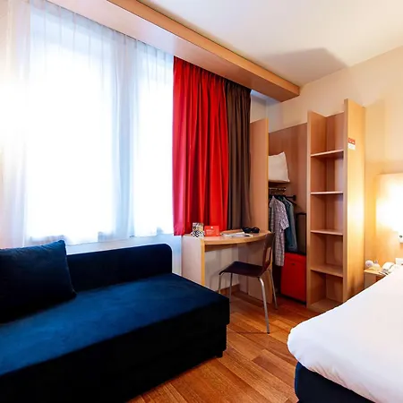 Hotel Ibis Stare