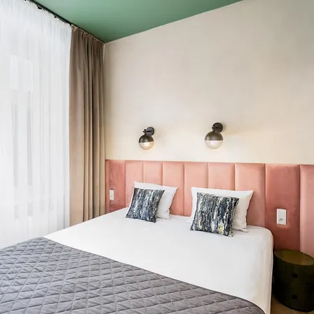 1898 Parkside Boutique Aparthotel