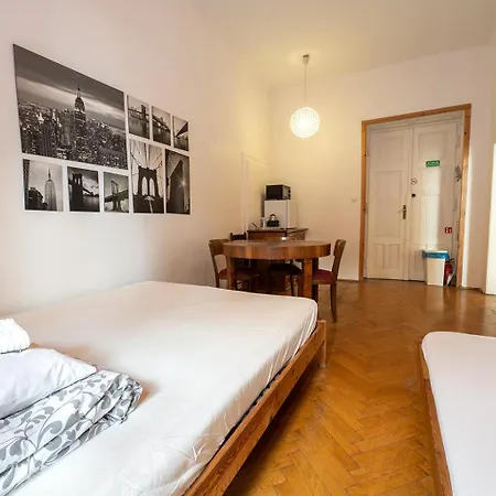 Hostal Trzy Kafki Private Cracovia