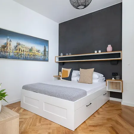 With Private Sauna - Dietla 21 Street Apartment *