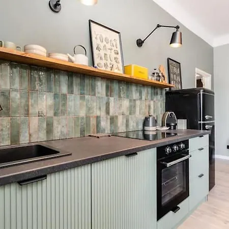 Appartement Smolensk 33/61, 31-112 *