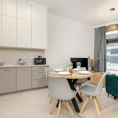 アパート Luxury Near The Center Of Cracow By Renters Prestige クラクフ