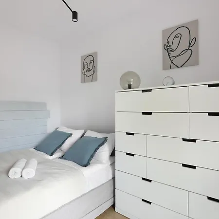 Apartment Malila Premium Cracow Center Pawia 34 *