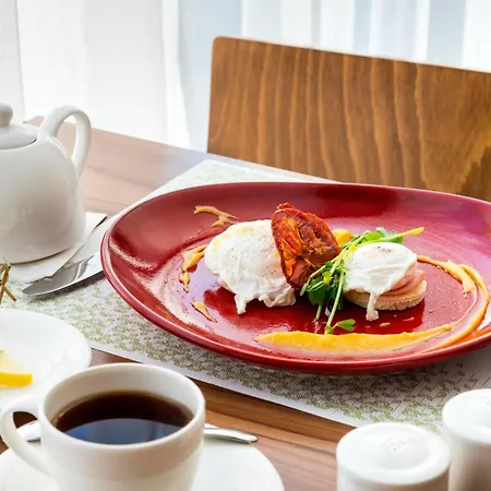 Hilton Garden Otel 4*
