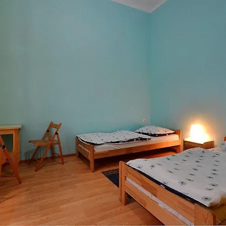 Old Town Luxe Retreat - King Bed - Steps To Main Square Appartement Krakau