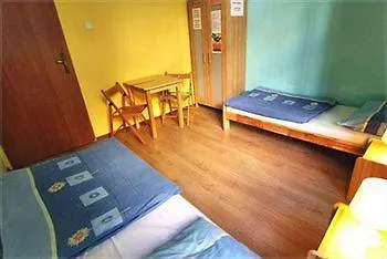 Old Town Luxe Retreat - King Bed - Steps To Main Square Krakau