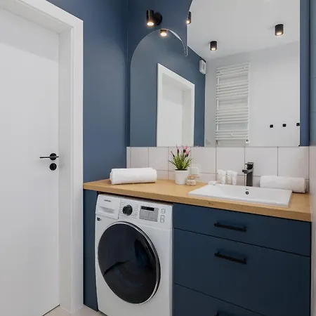Apartment Modern In Podgorze By Renters