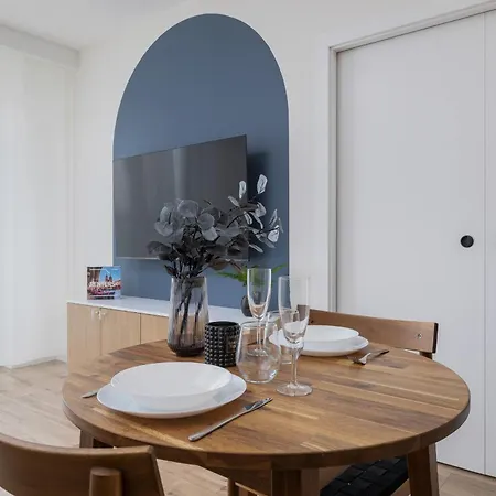 Apartment Modern In Podgorze By Renters