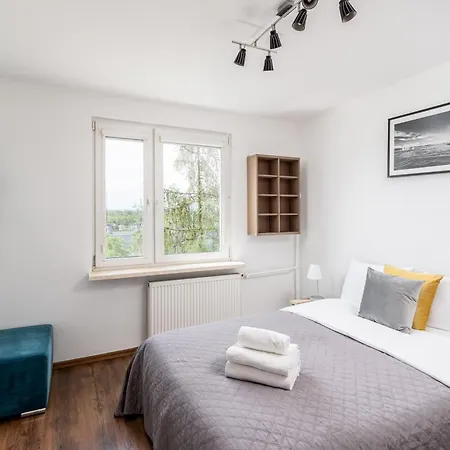 Apartment Stojalowskiego 3-bedroom Krakow