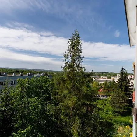 Stojalowskiego 3-bedroom Apartment