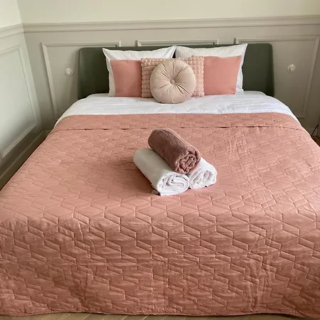 Apartment Royal Rose - Old Town