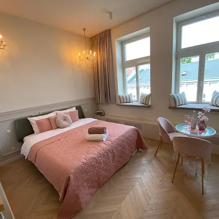 Royal Rose - Old Town Apartment Krakow